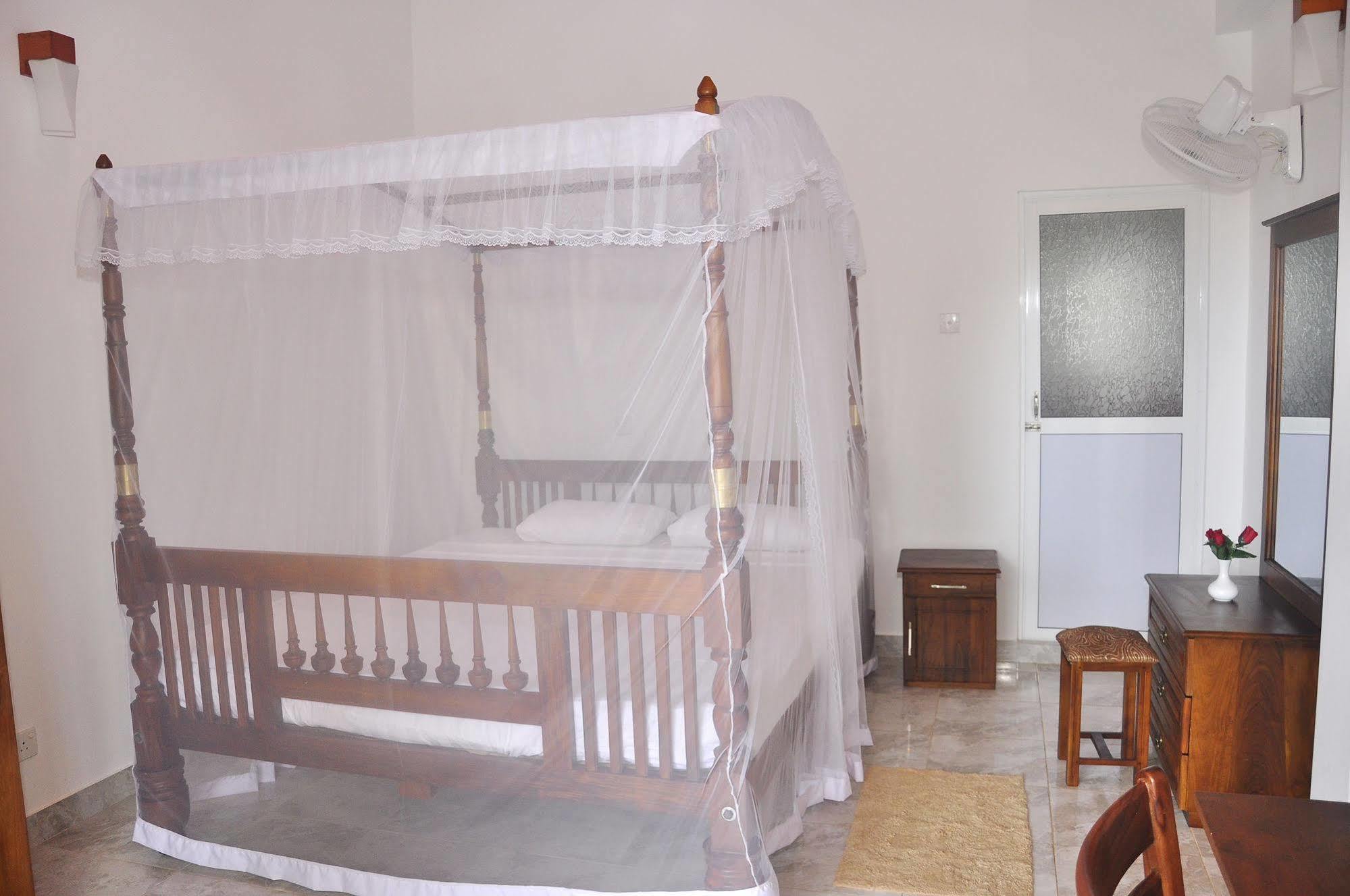 Supun Villa Bentota Luaran gambar