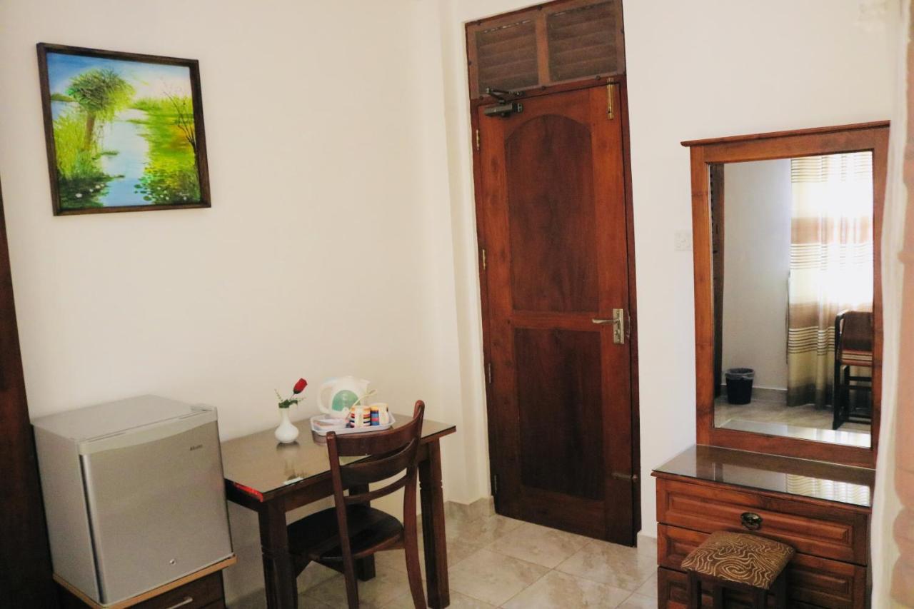 Supun Villa Bentota Luaran gambar