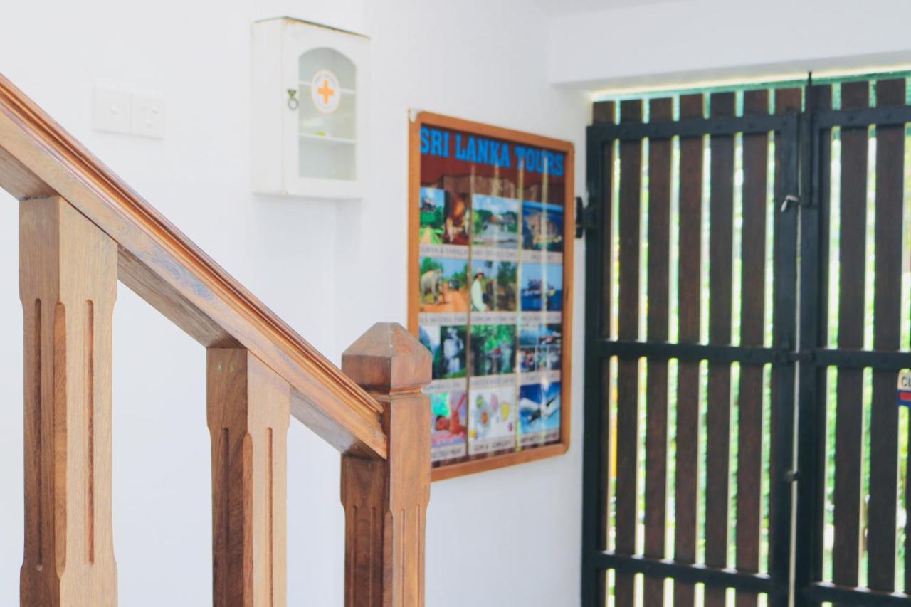 Supun Villa Bentota Luaran gambar